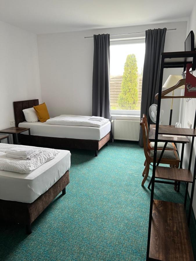 Standard Twin Room,697308273:JPEG