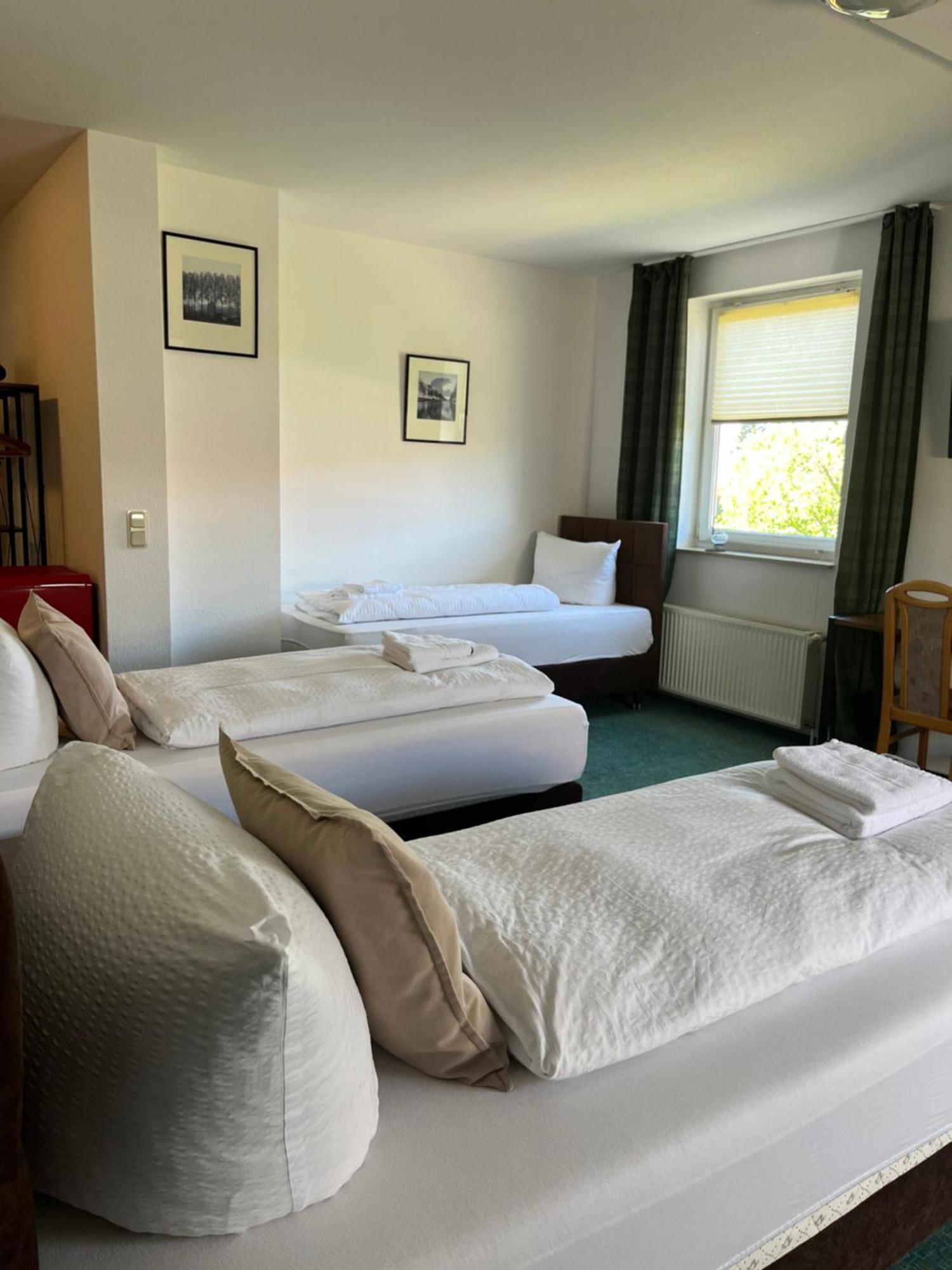 Quadruple Room,1664694919:JPEG
