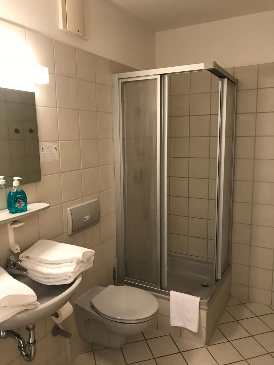 Standard Zweibettzimmer